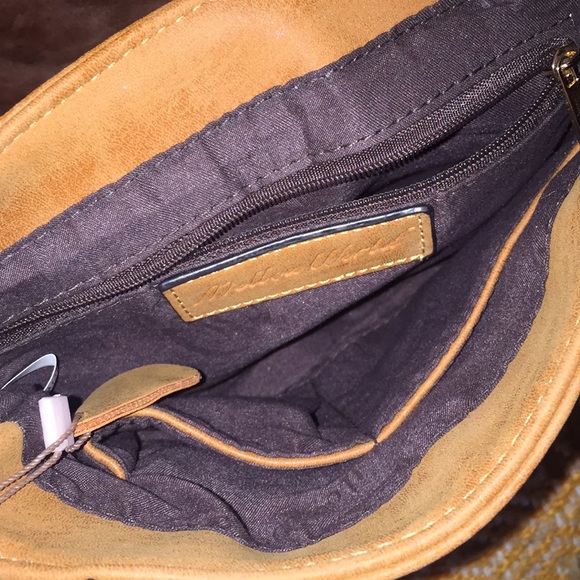 Fringe Tan purse - Picture 5 of 5